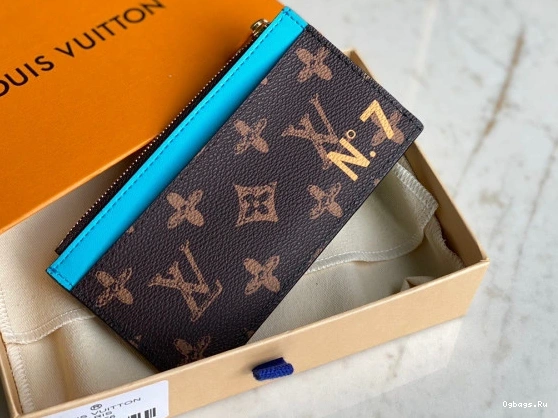 HOLDER LOUIS VUITTON CC 0421